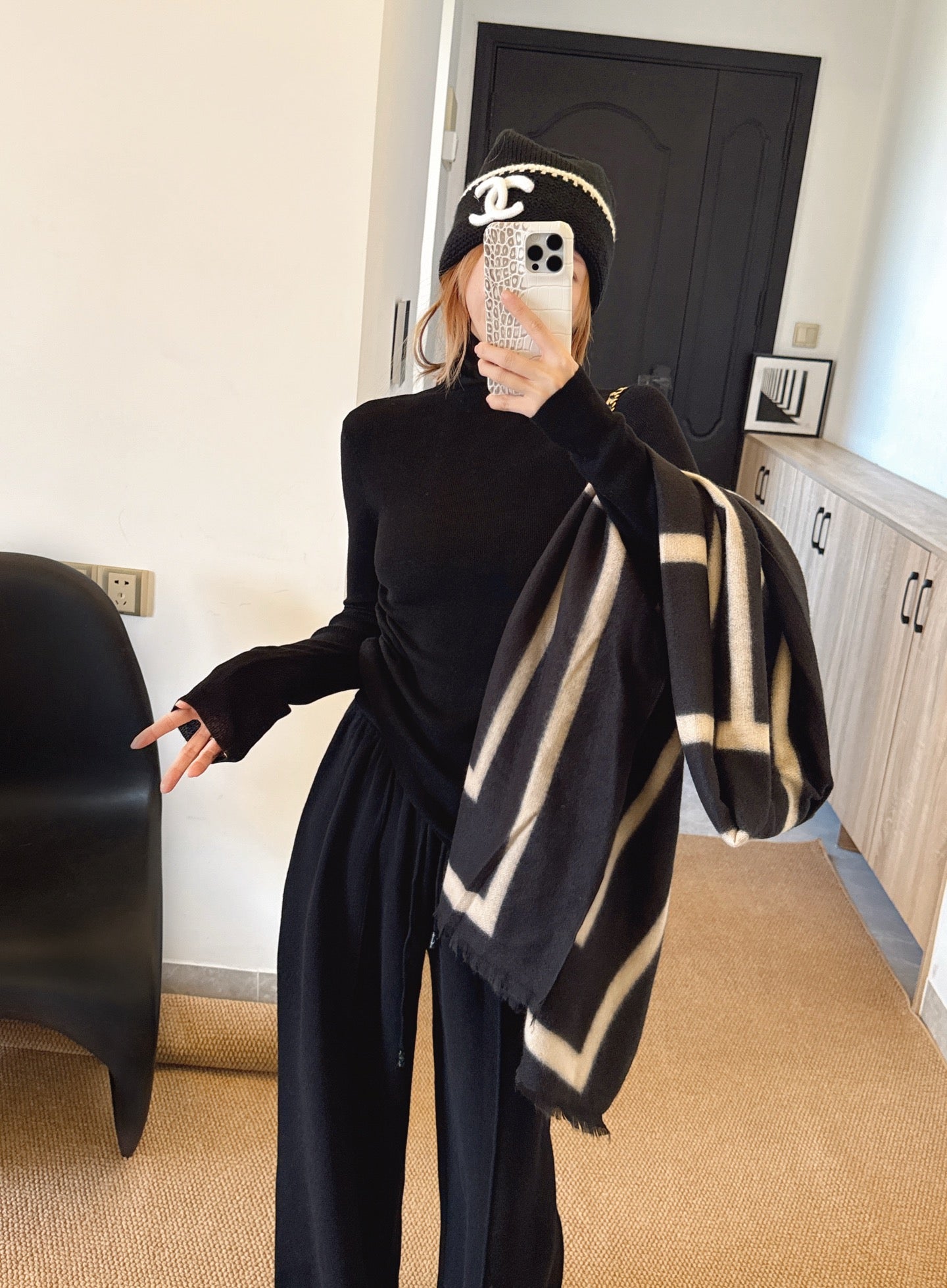 Thom NEW Knitted three-piece set