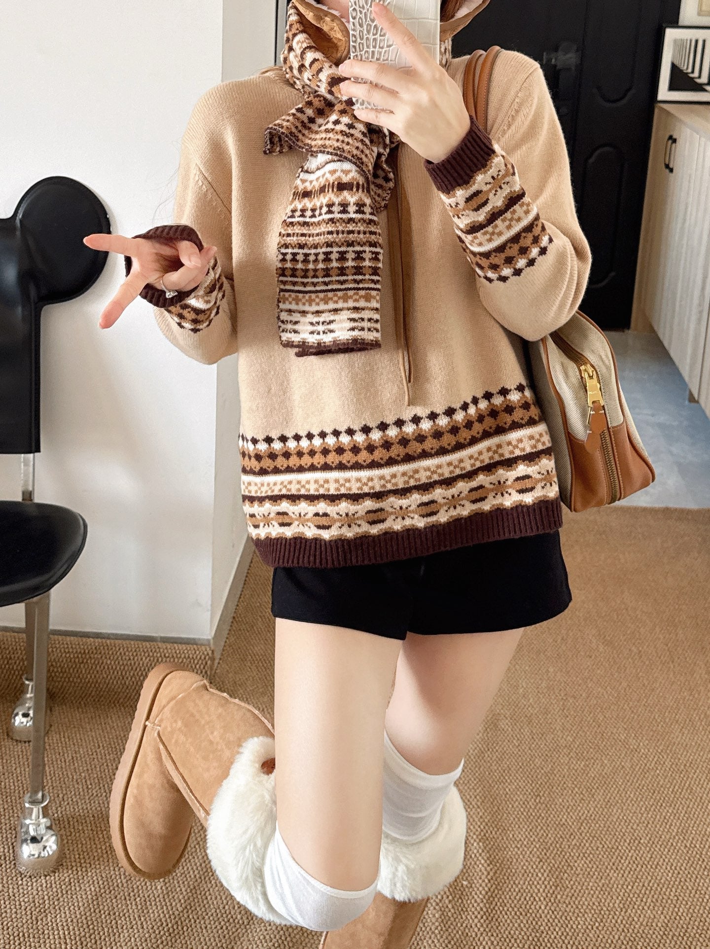 Loro NEW wool sweater + scarf