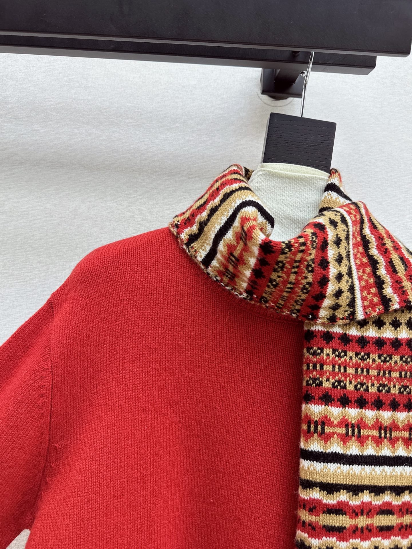 Loro NEW wool sweater + scarf