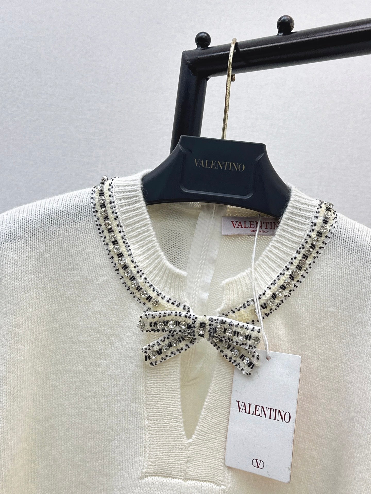 Valen NEW Bowknot Rhinestone Sweater