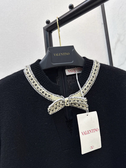 Valen NEW Bowknot Rhinestone Sweater