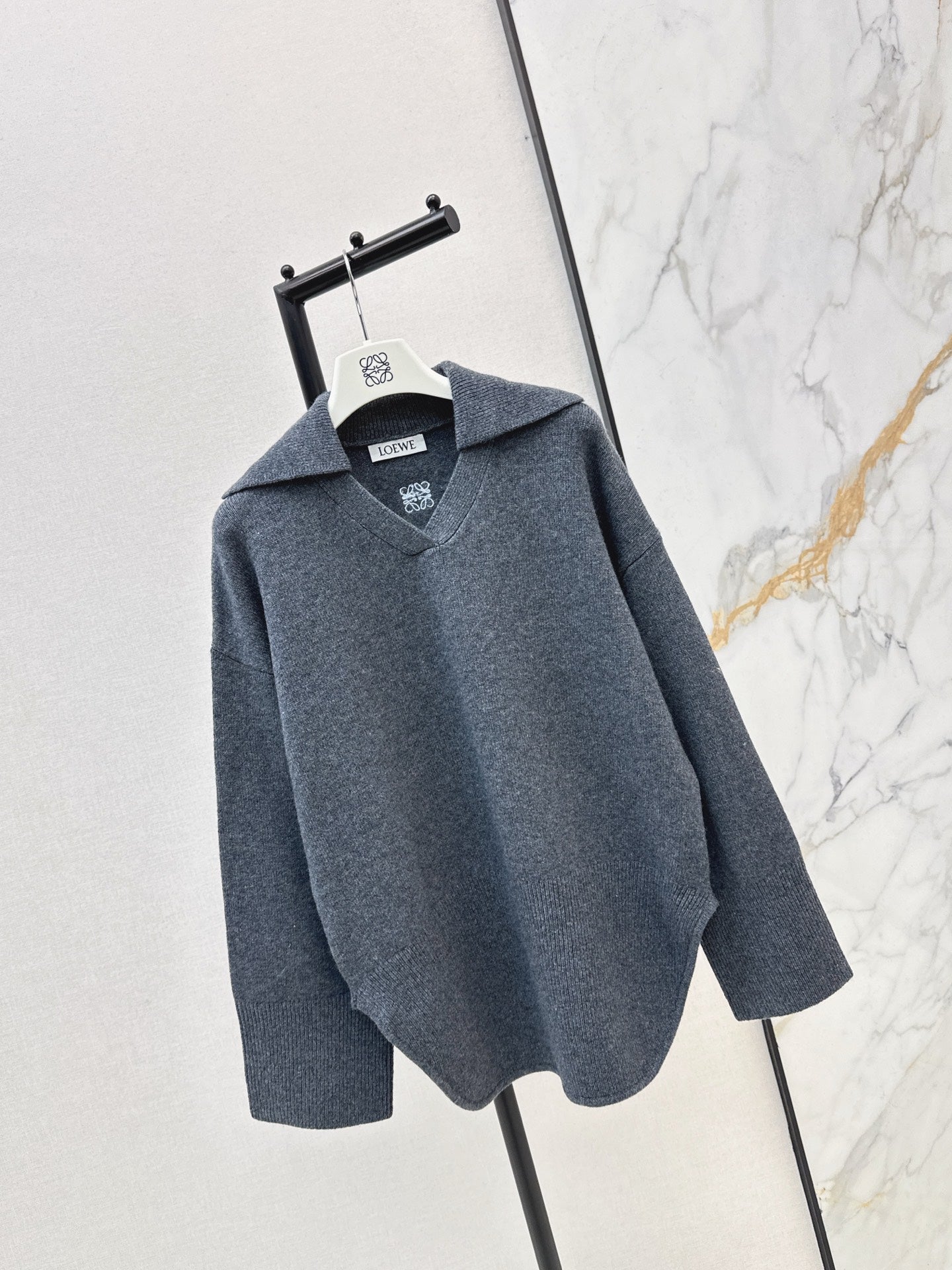 Loe NEW Cashmere sweater