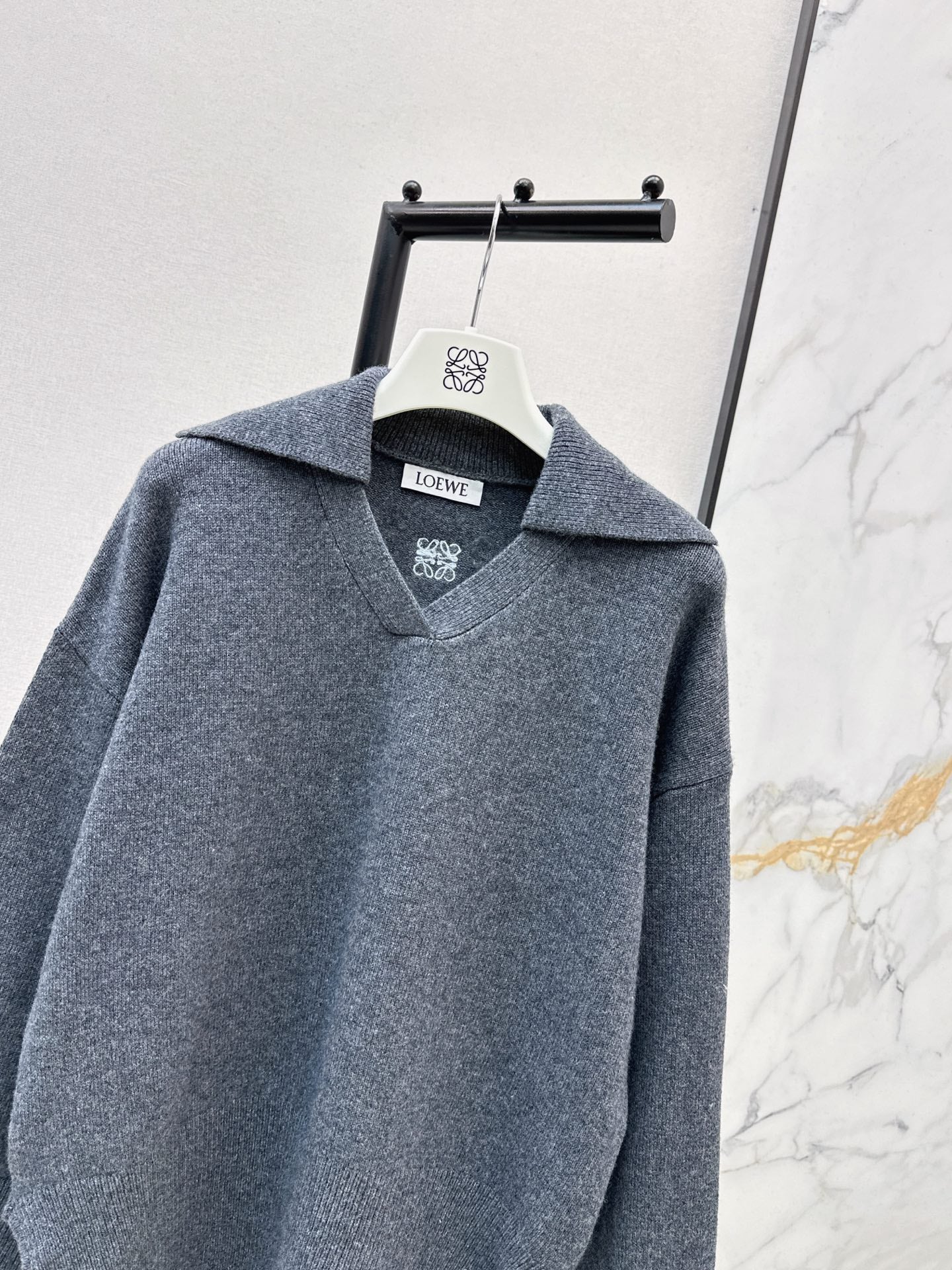 Loe NEW Cashmere sweater