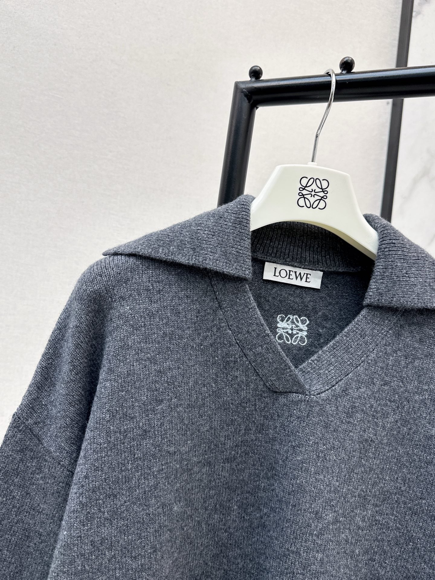 Loe NEW Cashmere sweater