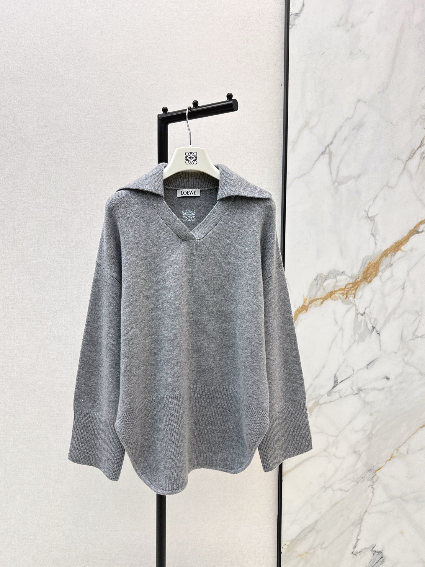 Loe NEW Cashmere sweater
