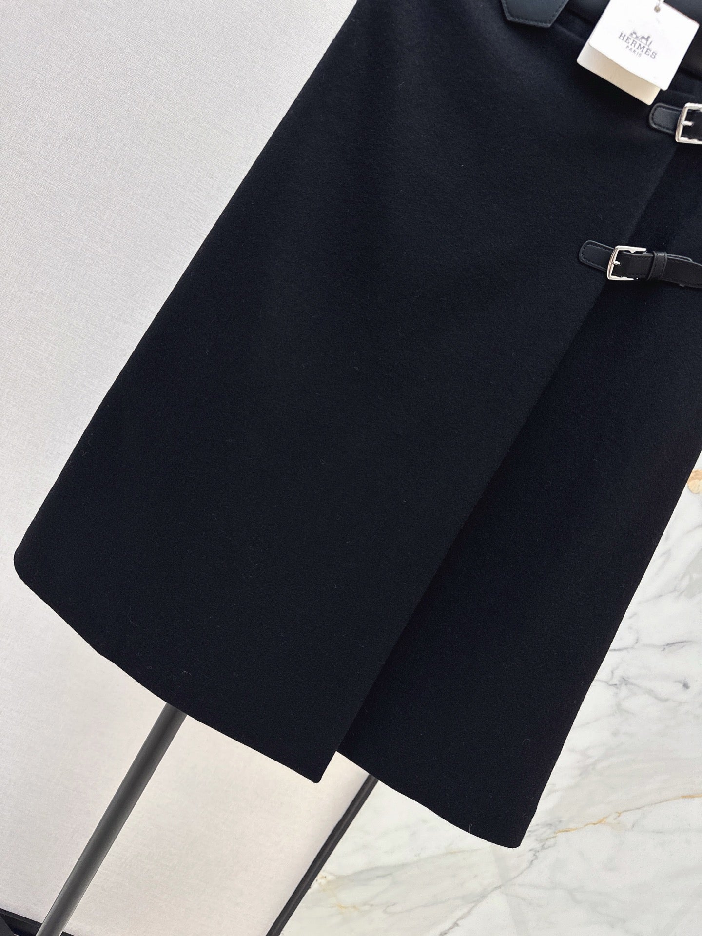 Herm NEW contract pu skirts