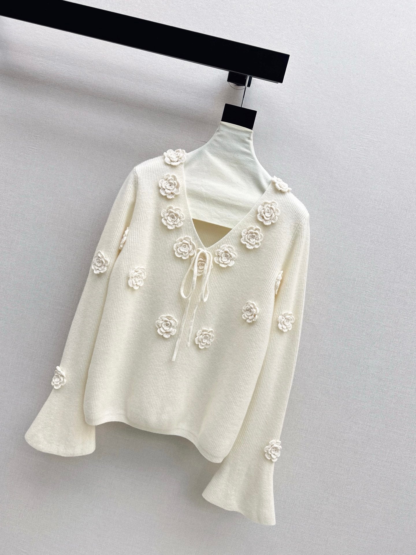 Miu NEW Knitted sweater