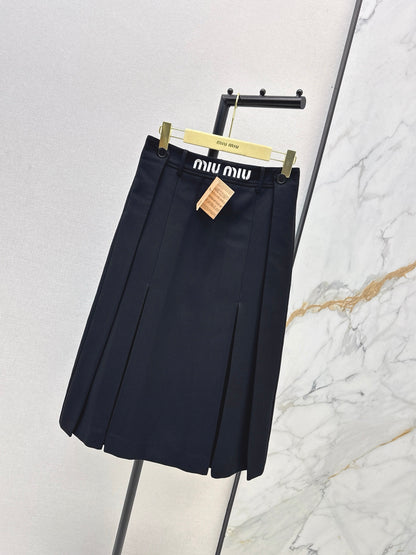 Miu NEW pleated skirt