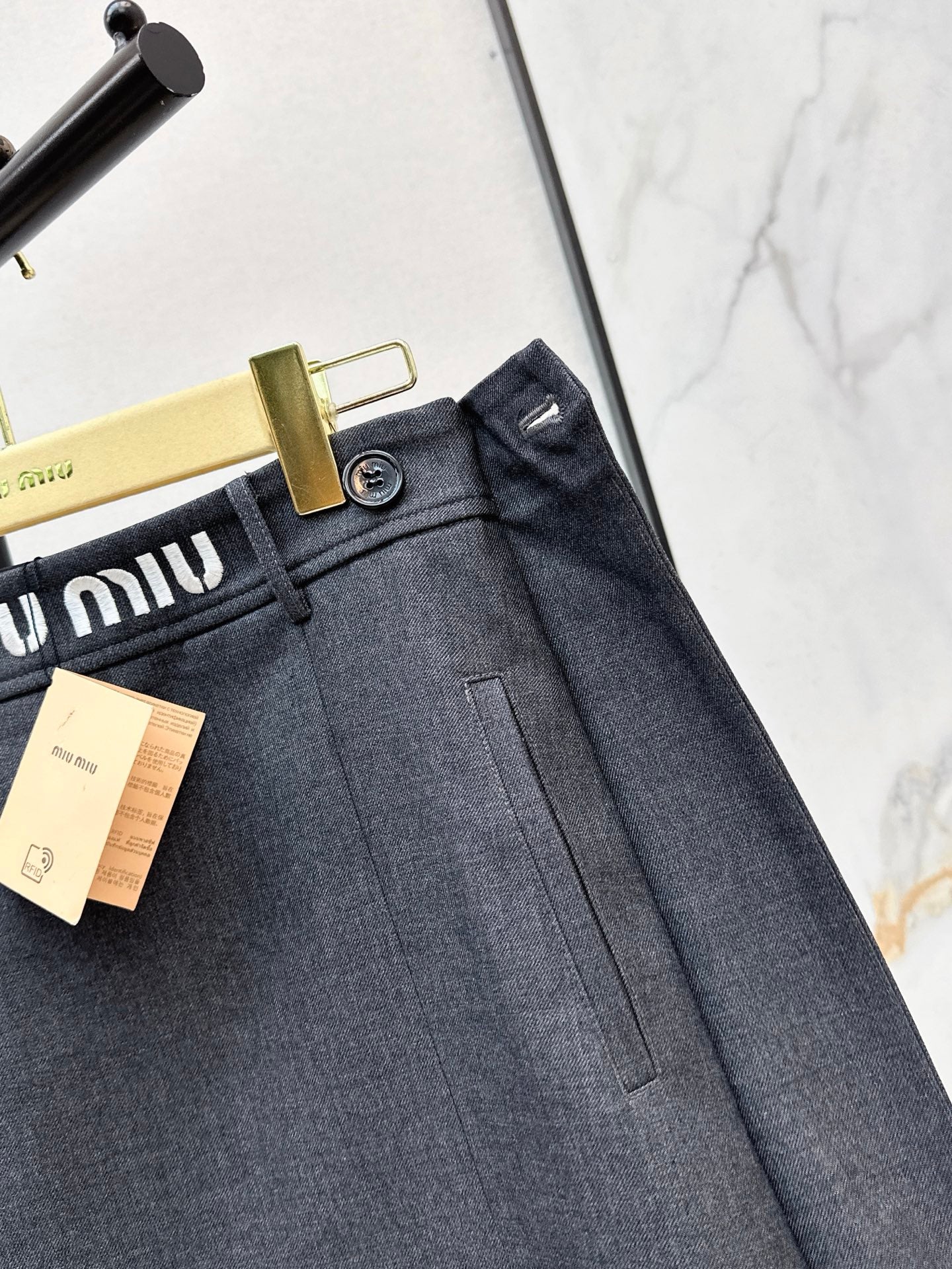 Miu NEW pleated skirt