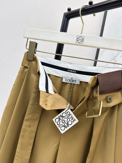 Loe NEW Pleated leather label trousers