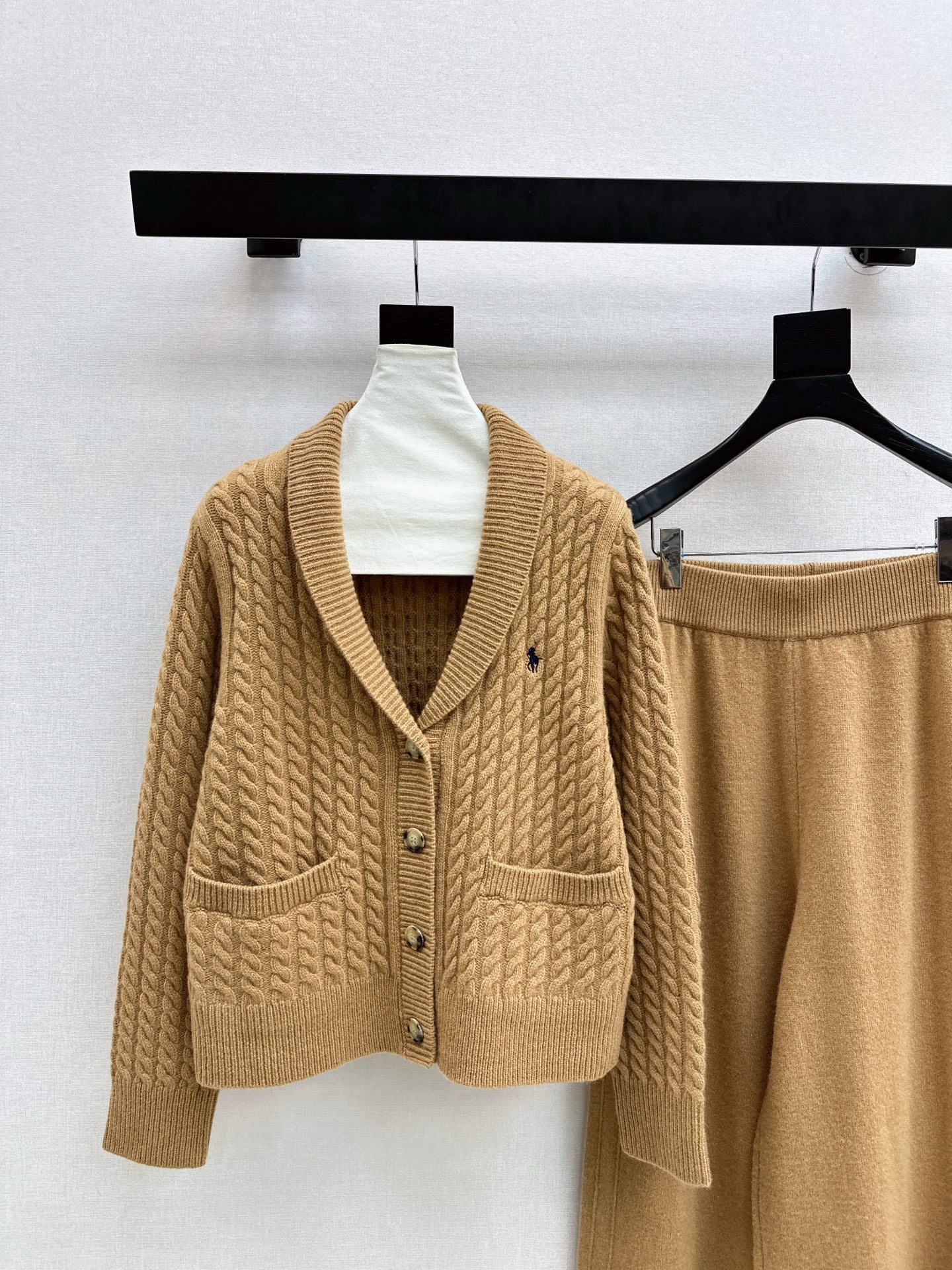 Ral NEW Knitted suit