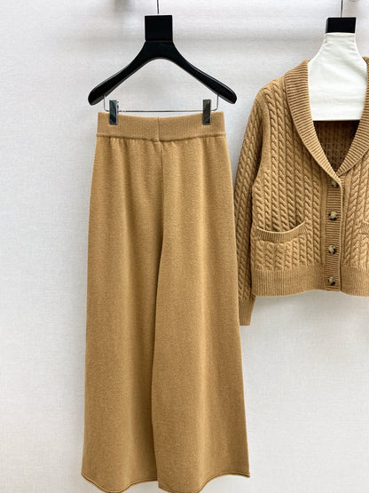 Ral NEW Knitted suit