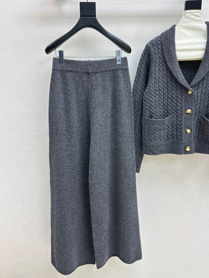 Ral NEW Knitted suit