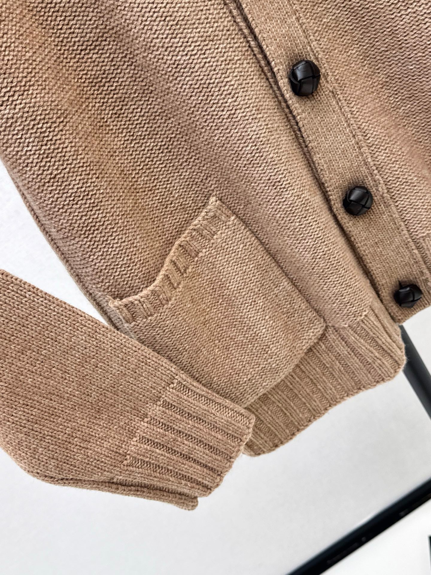 Bott NEW Wool cardigan