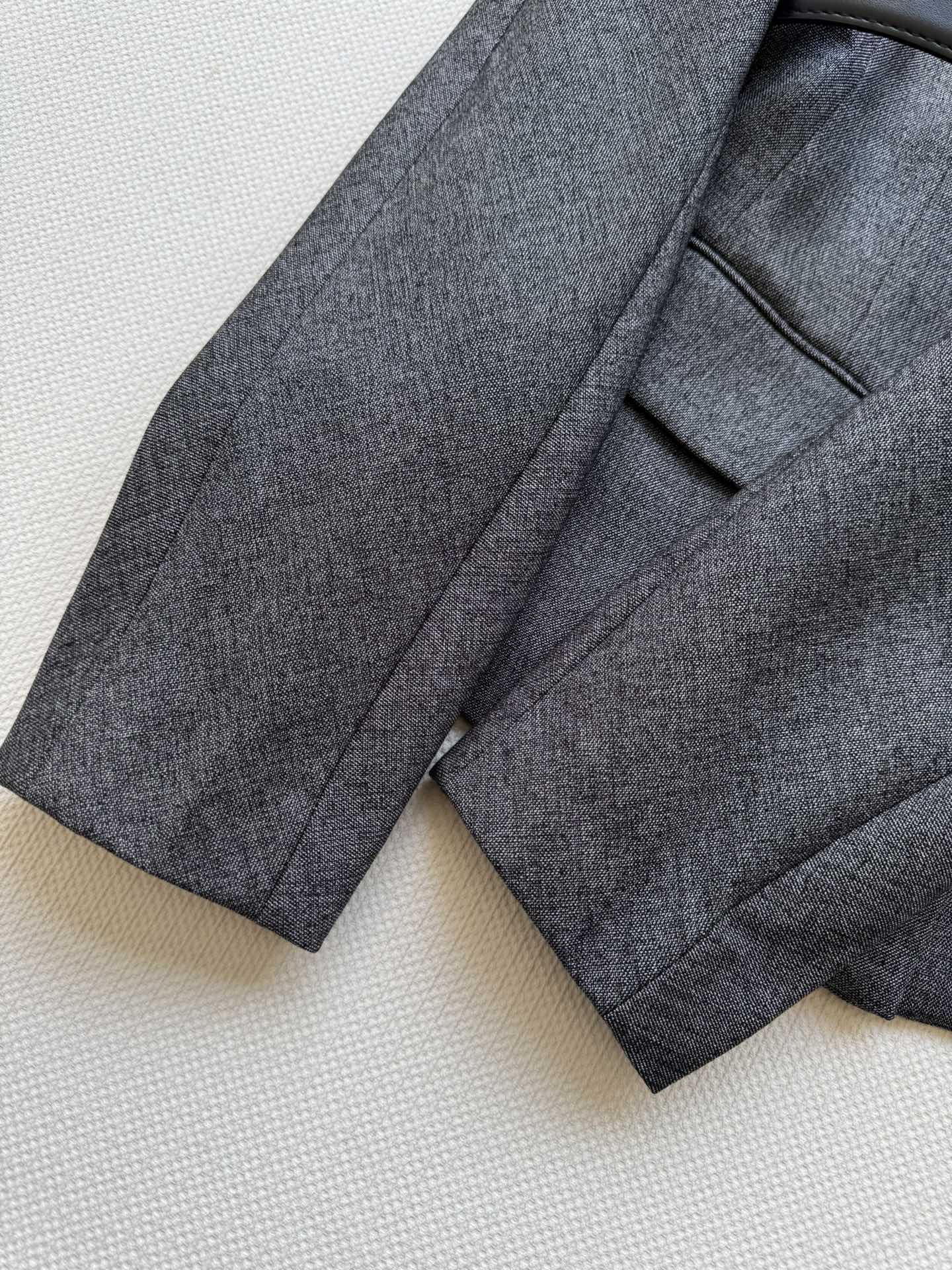 CD NEW jacket with belted