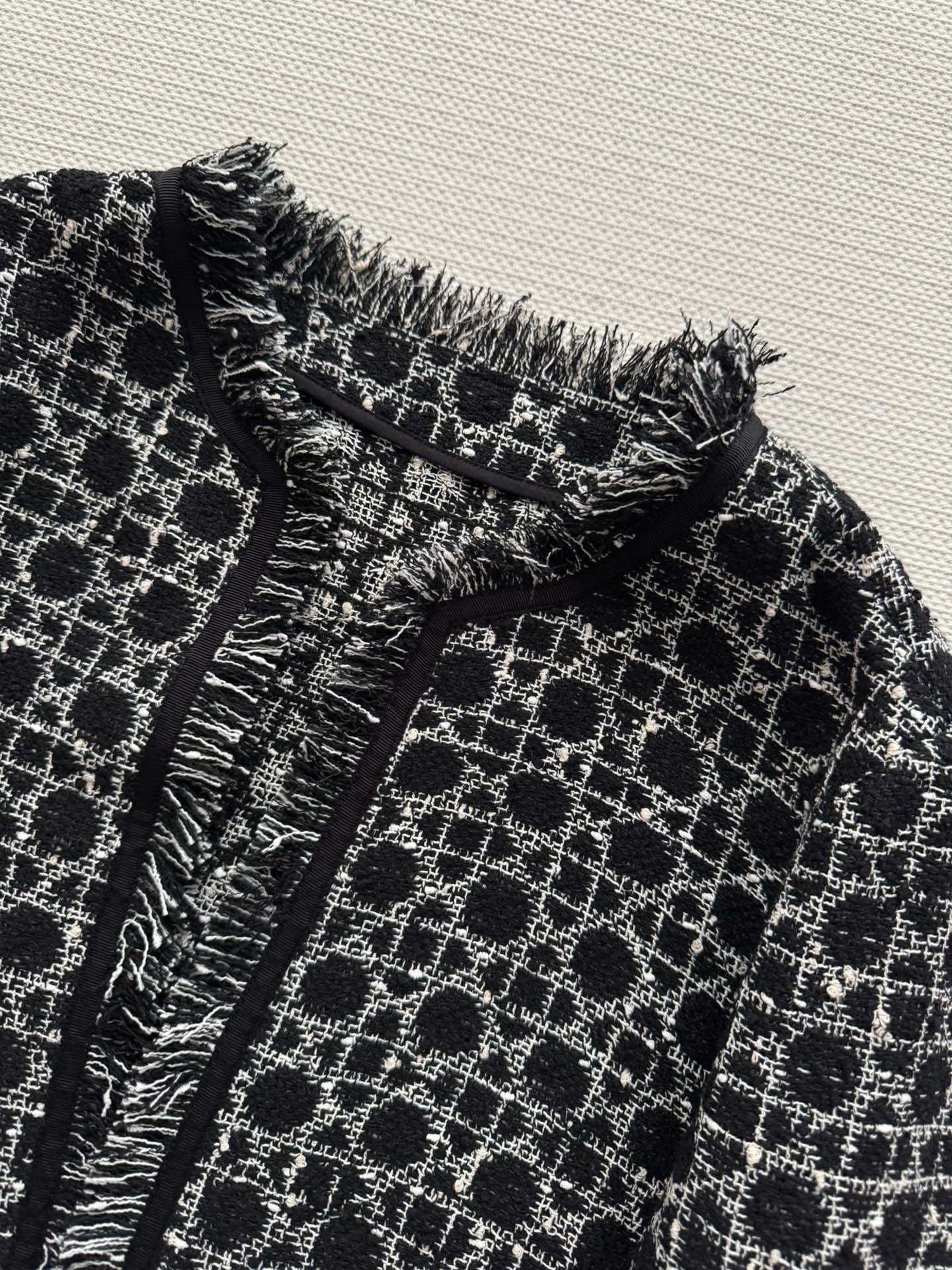 CD NEW fringe jacket