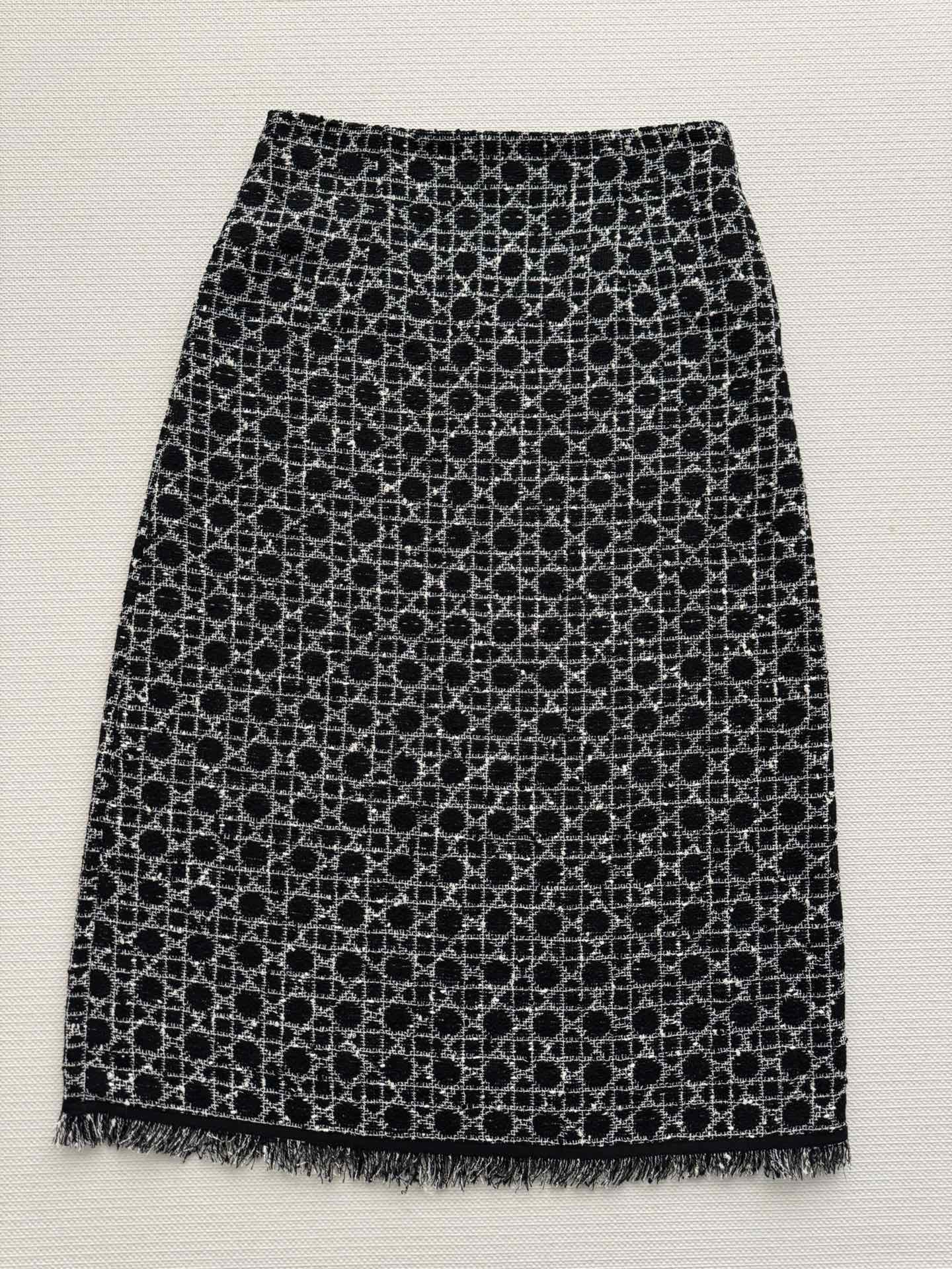 CD NEW tweed skirts