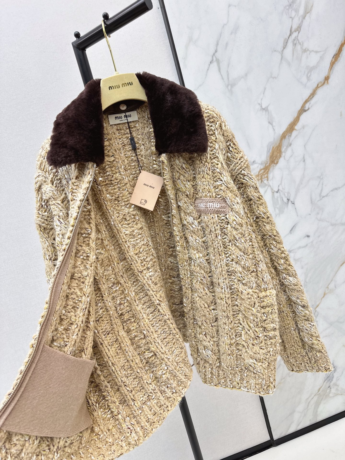 Miu NEW zip-up jacket