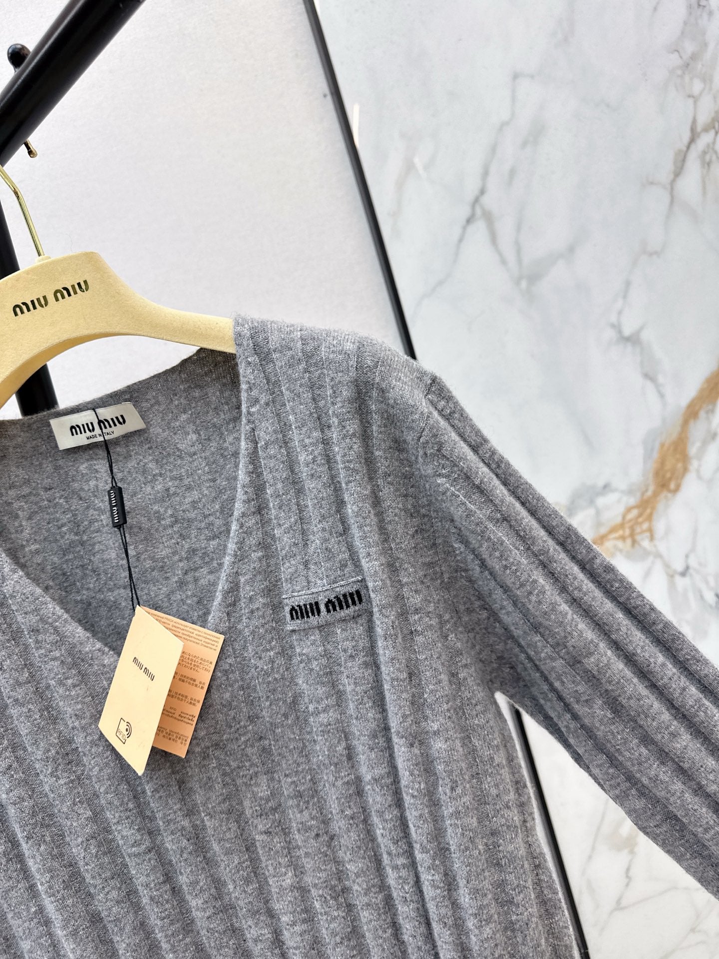 Miu NEW Wool sweater