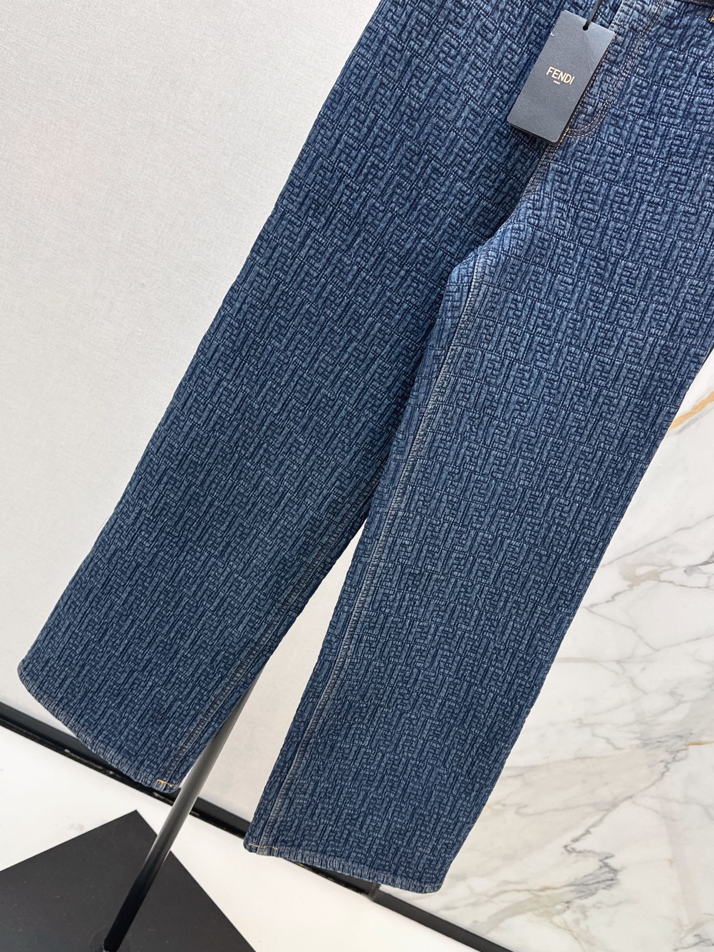 Fend NEW Straight-leg jeans