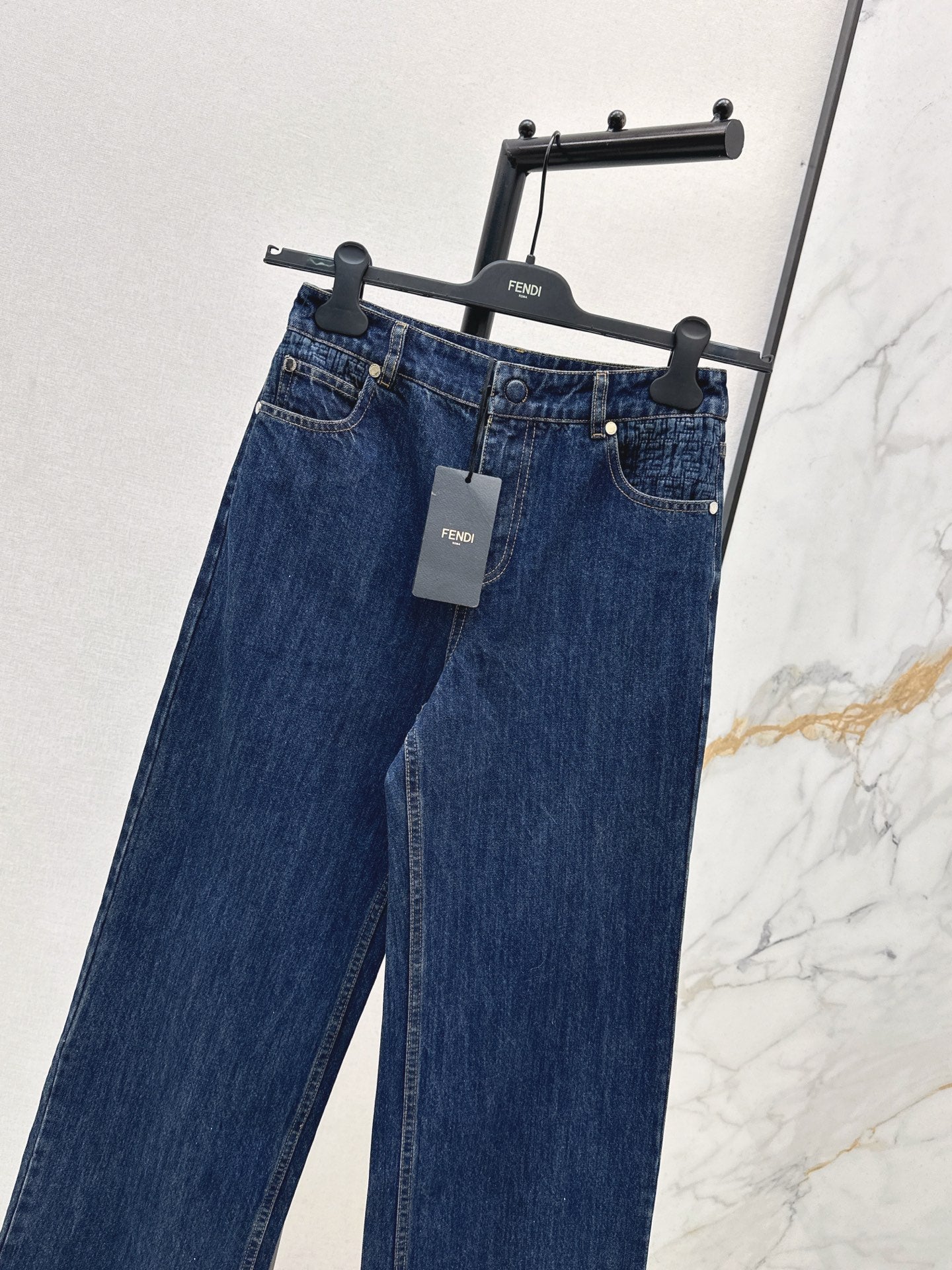 Fend NEW Straight-leg jeans