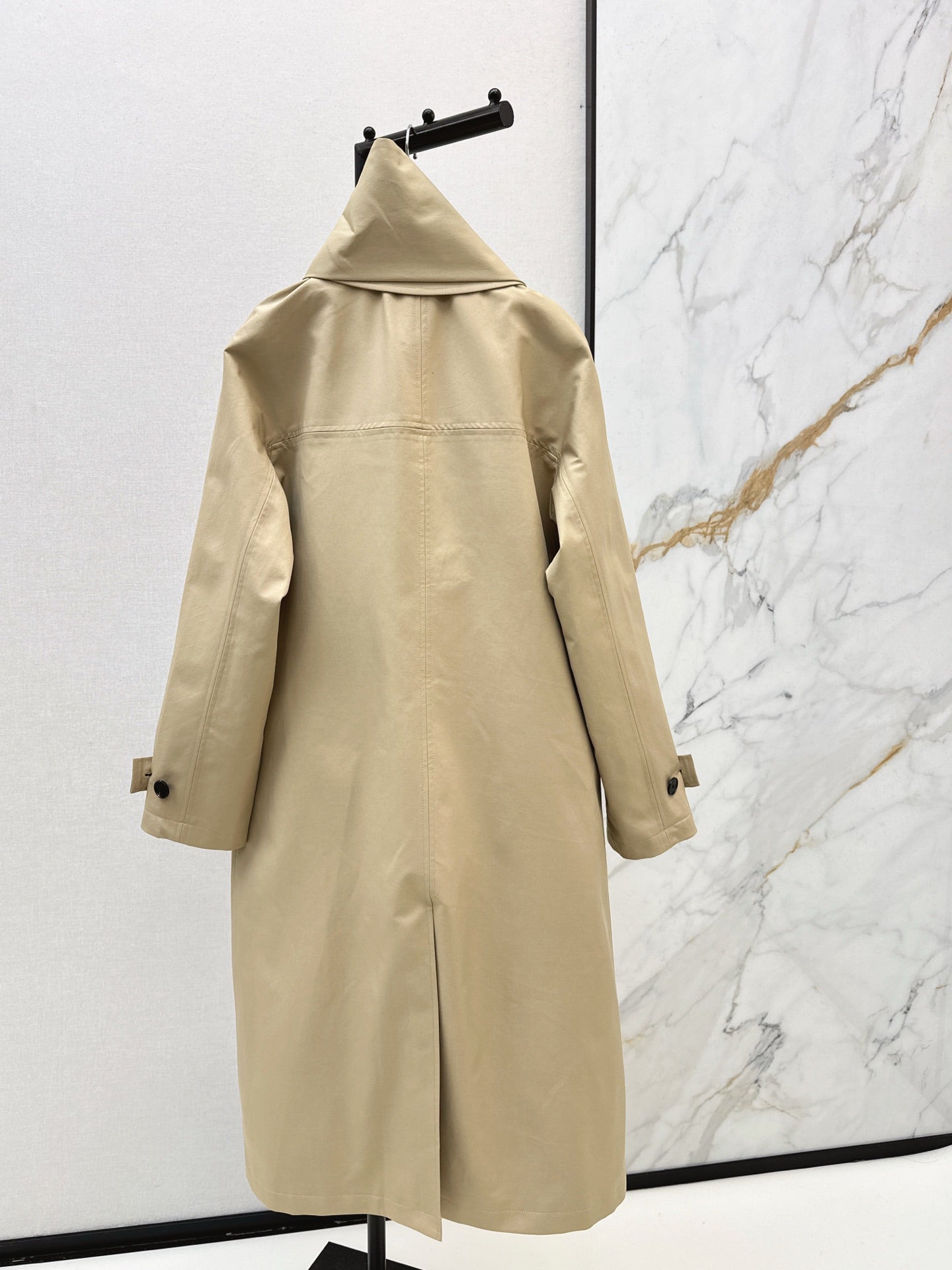 CD NEW trench coat