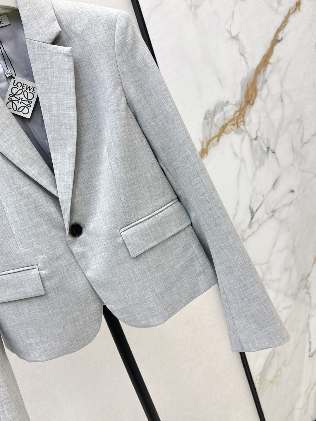 Loe NEW embroidery blazer