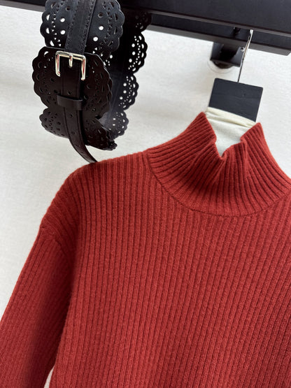 Max NEW Bell-sleeved sweater with a belt