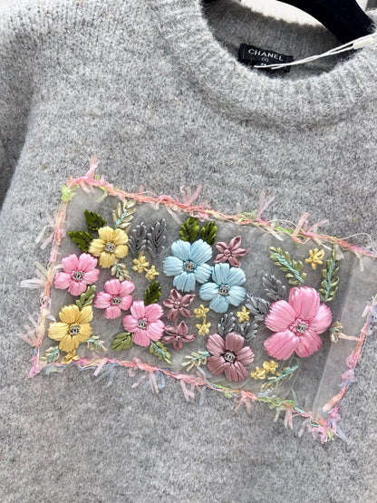 Chan NEW Floral sweater