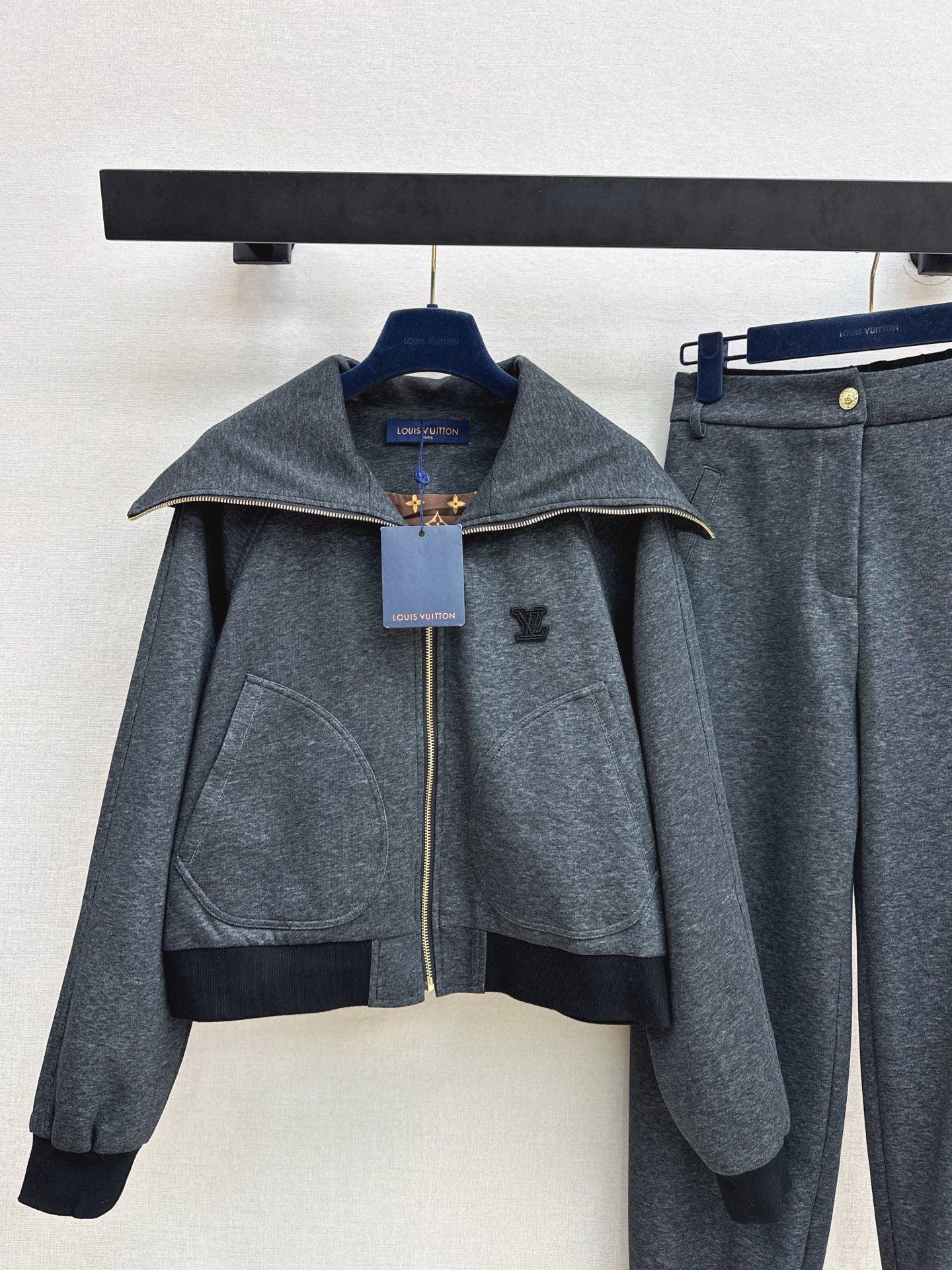 Louis NEW Casual suit