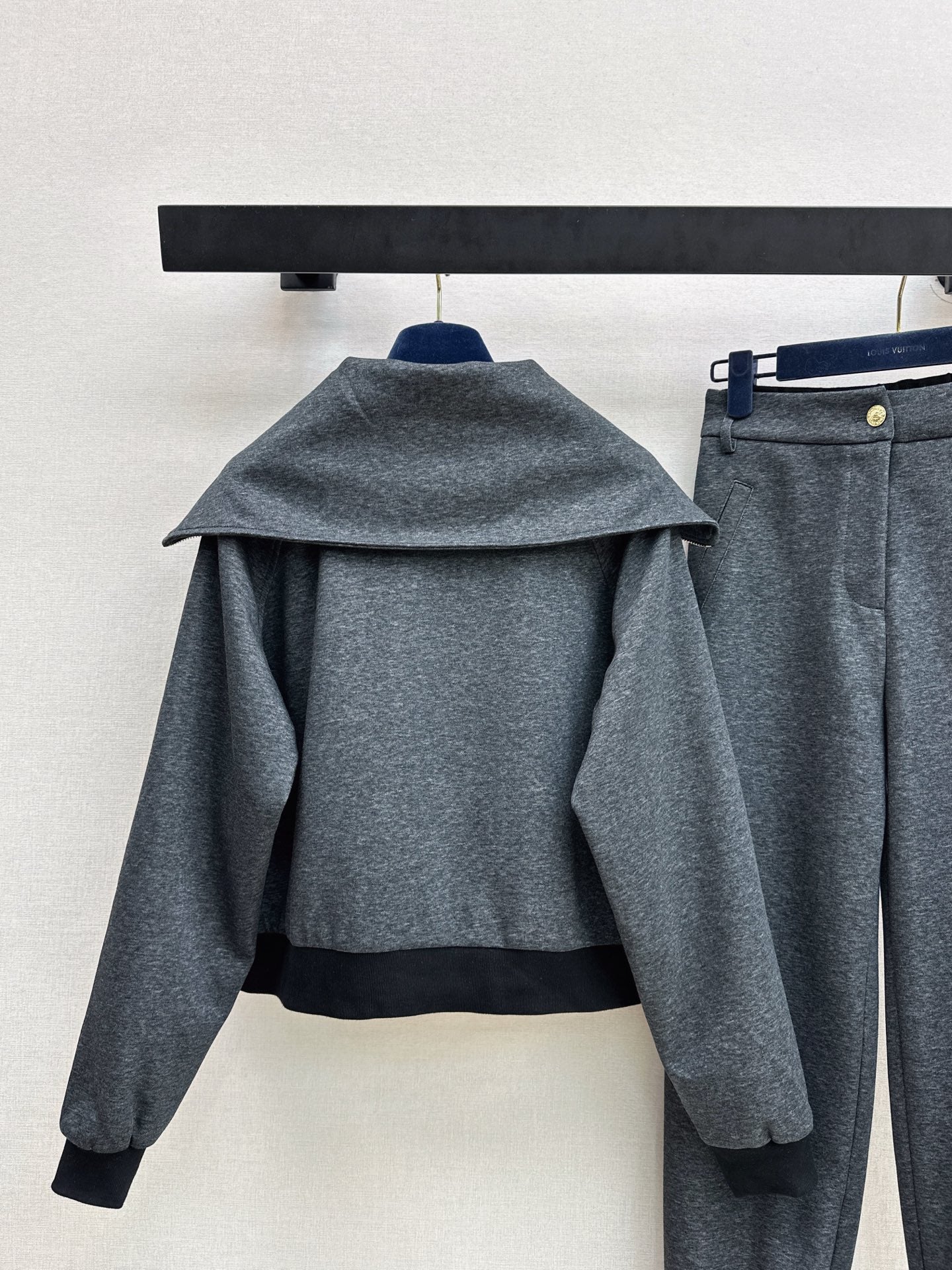 Louis NEW Casual suit