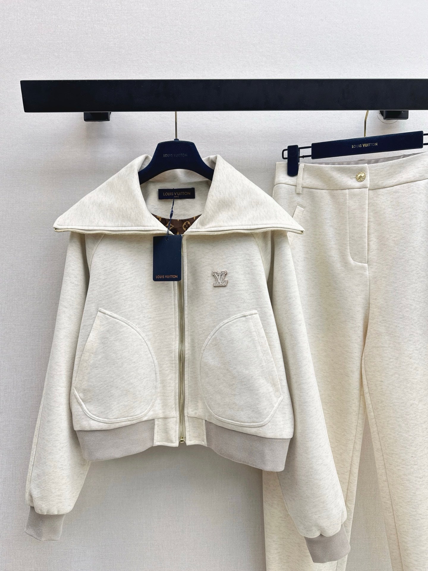 Louis NEW Casual suit