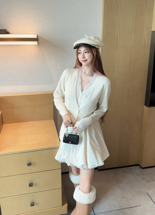 Es NEW Lace-paneled cardigan