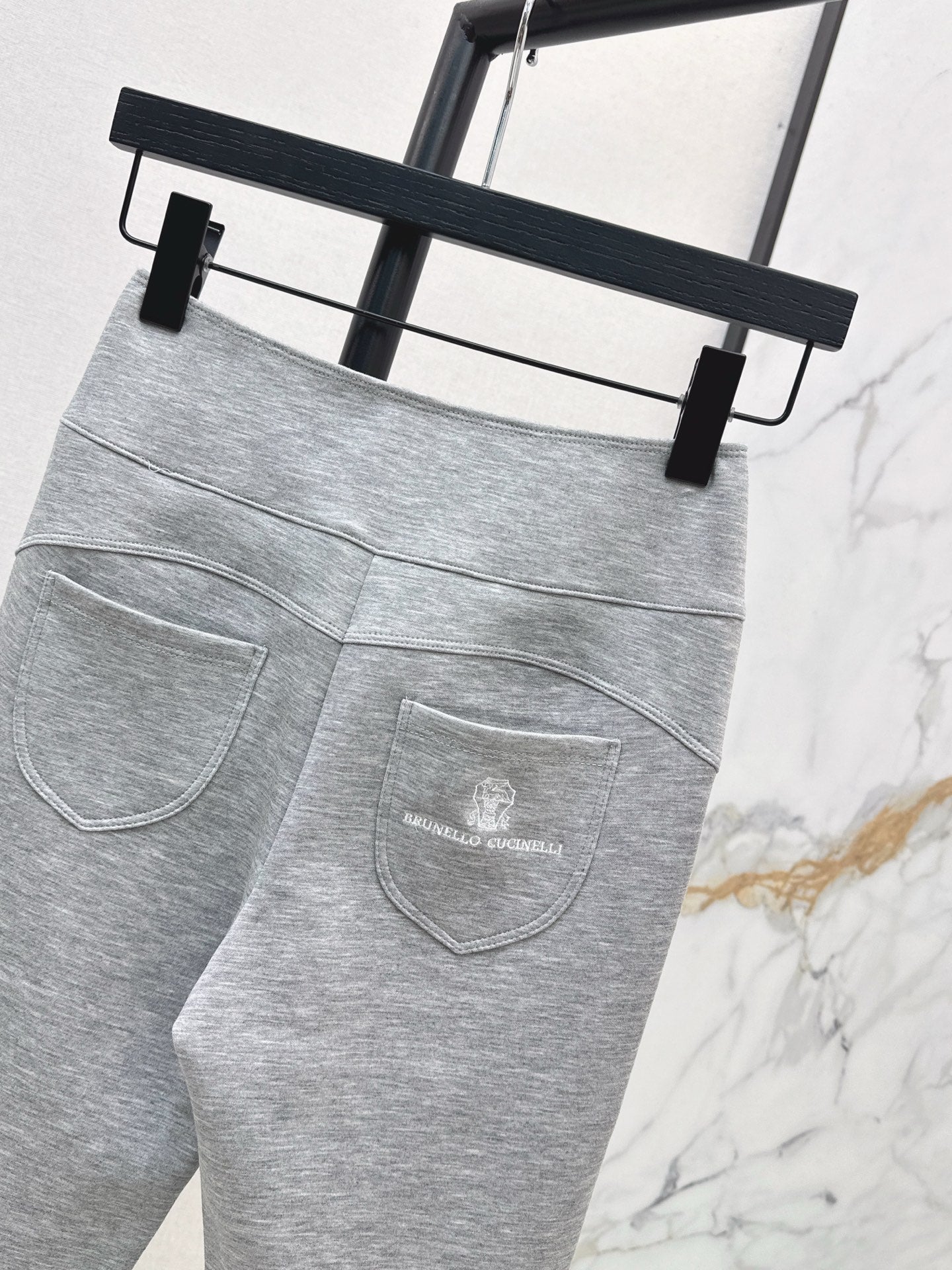 Brun NEW High-waisted leggings