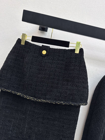 Chan NEW woven 2in1 skirt