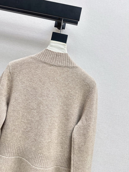 CD NEW V-neck cardigan