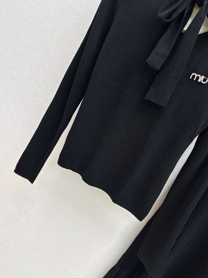 Miu NEW Knitted suit