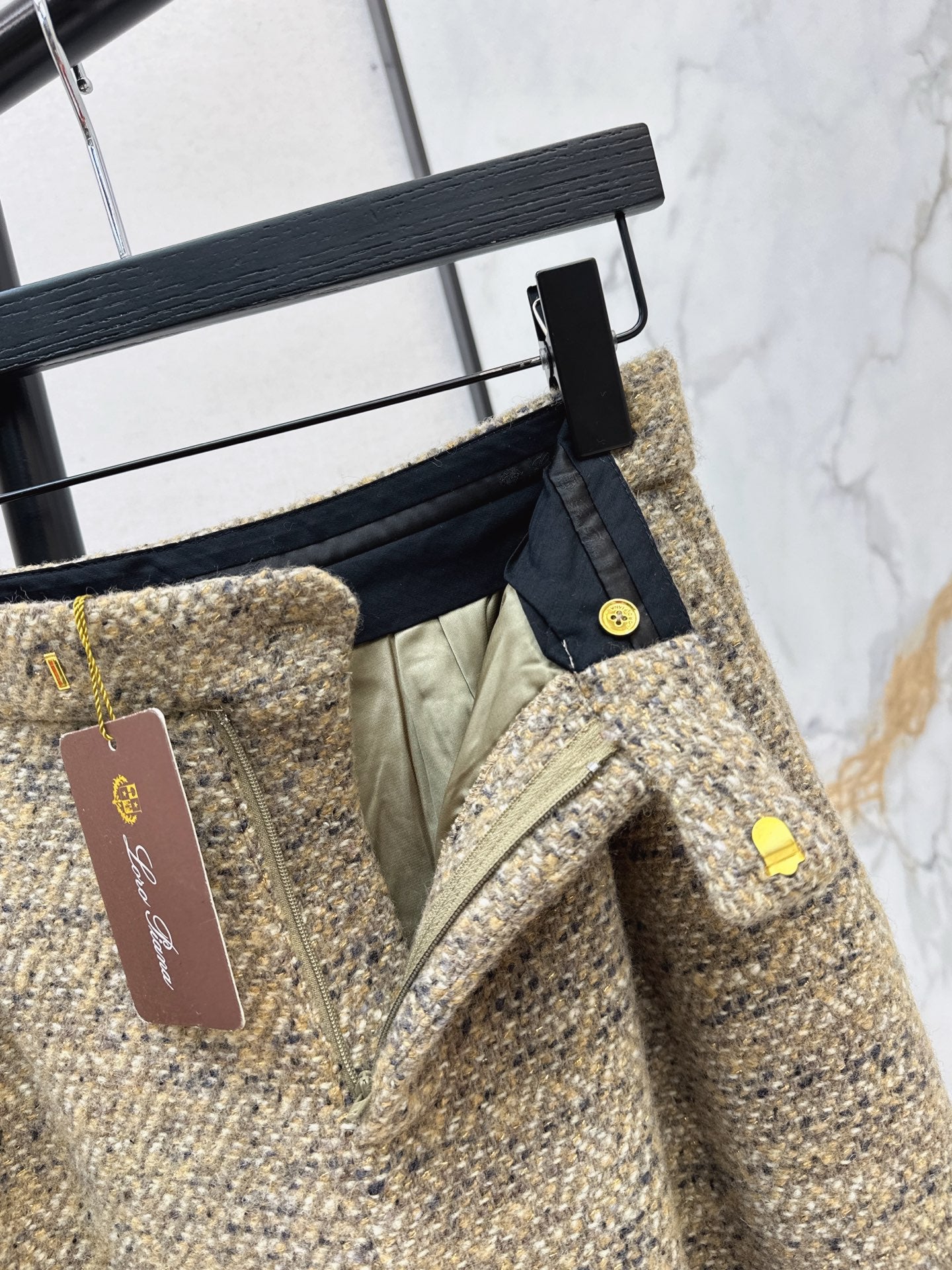 Loro NEW woven suit pants