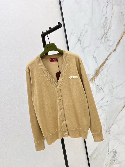 Guc NEW Jacquard knit cardigan