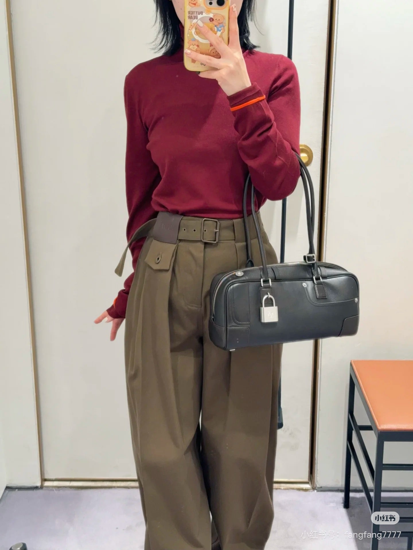 Loe NEW high neck sweater