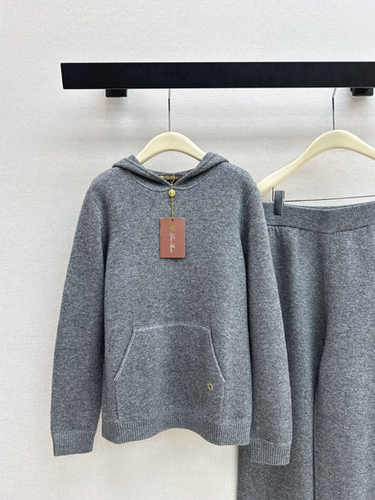 Loro NEW Cashmere suit