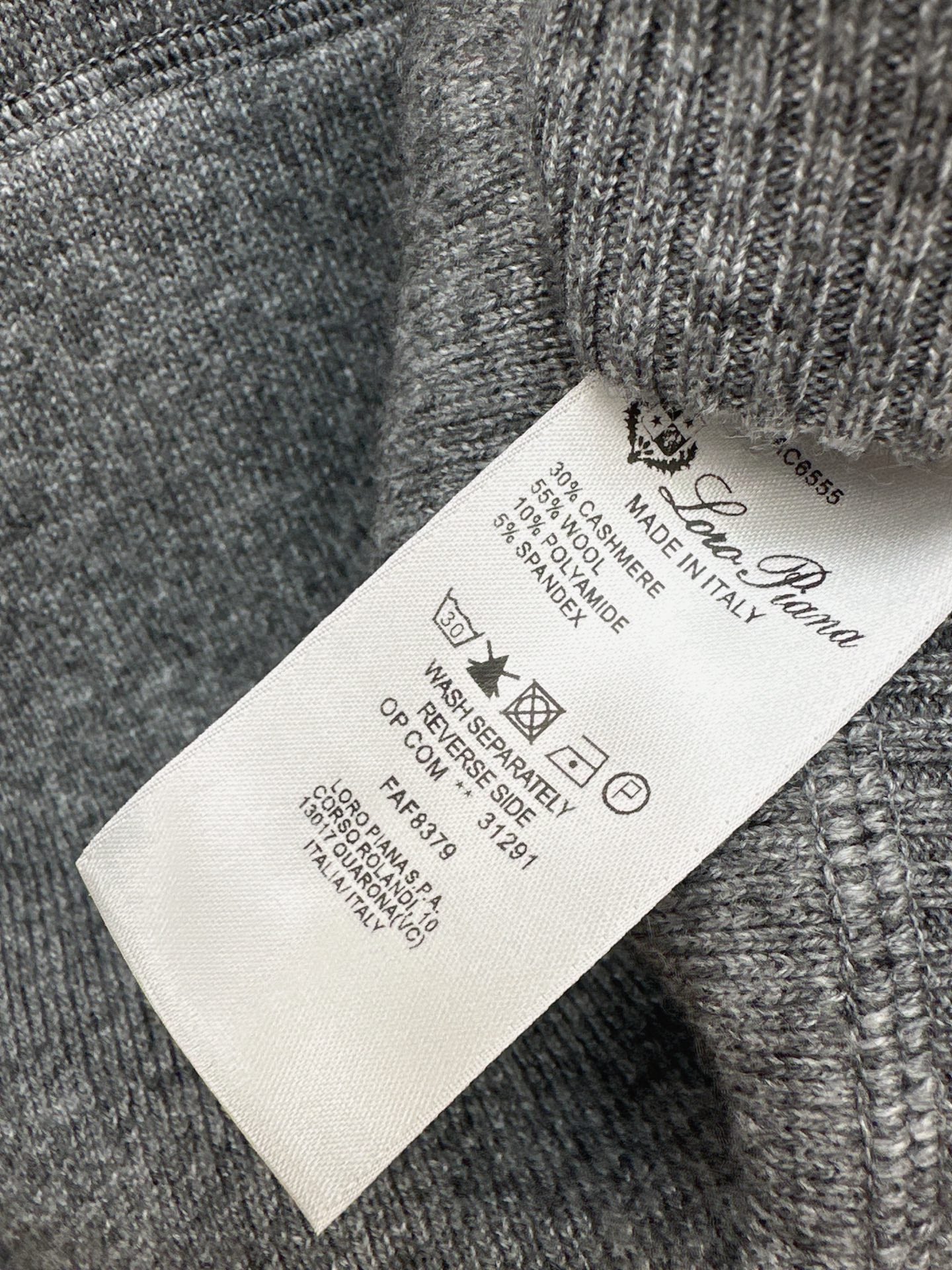 Loro NEW Cashmere suit