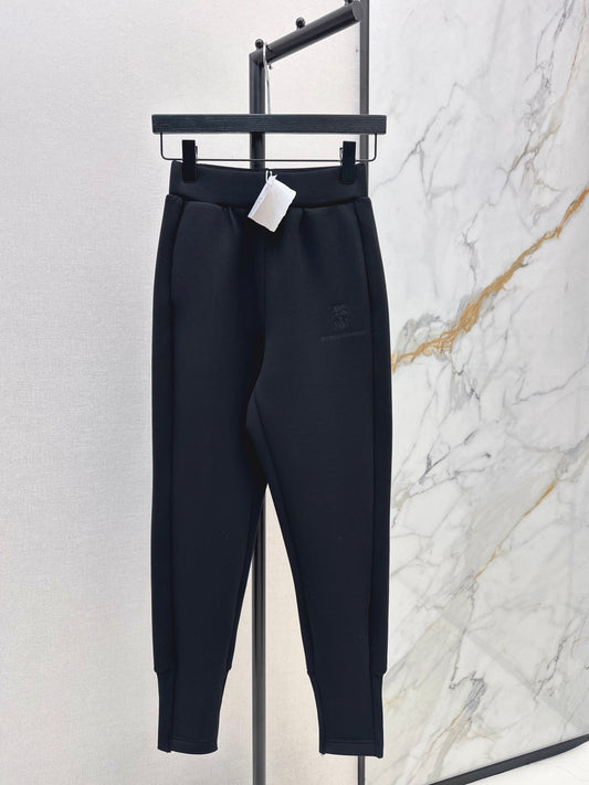 Brun NEW casual pants