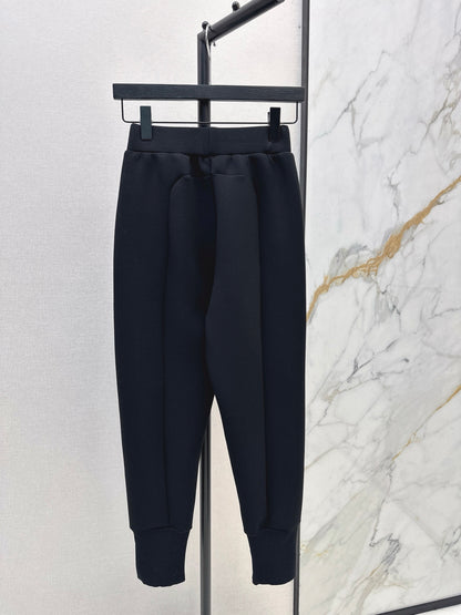 Brun NEW casual pants