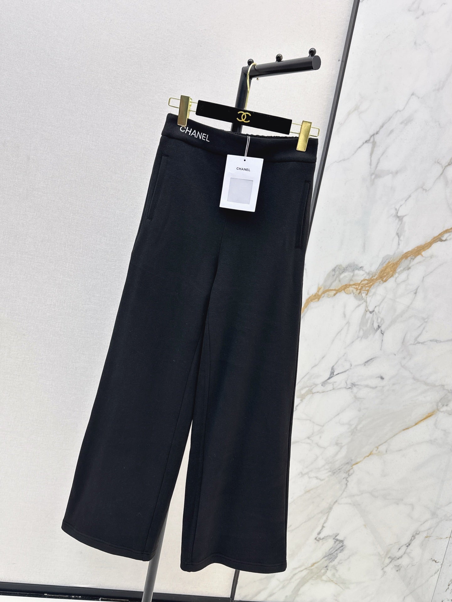 Chan NEW casual pants