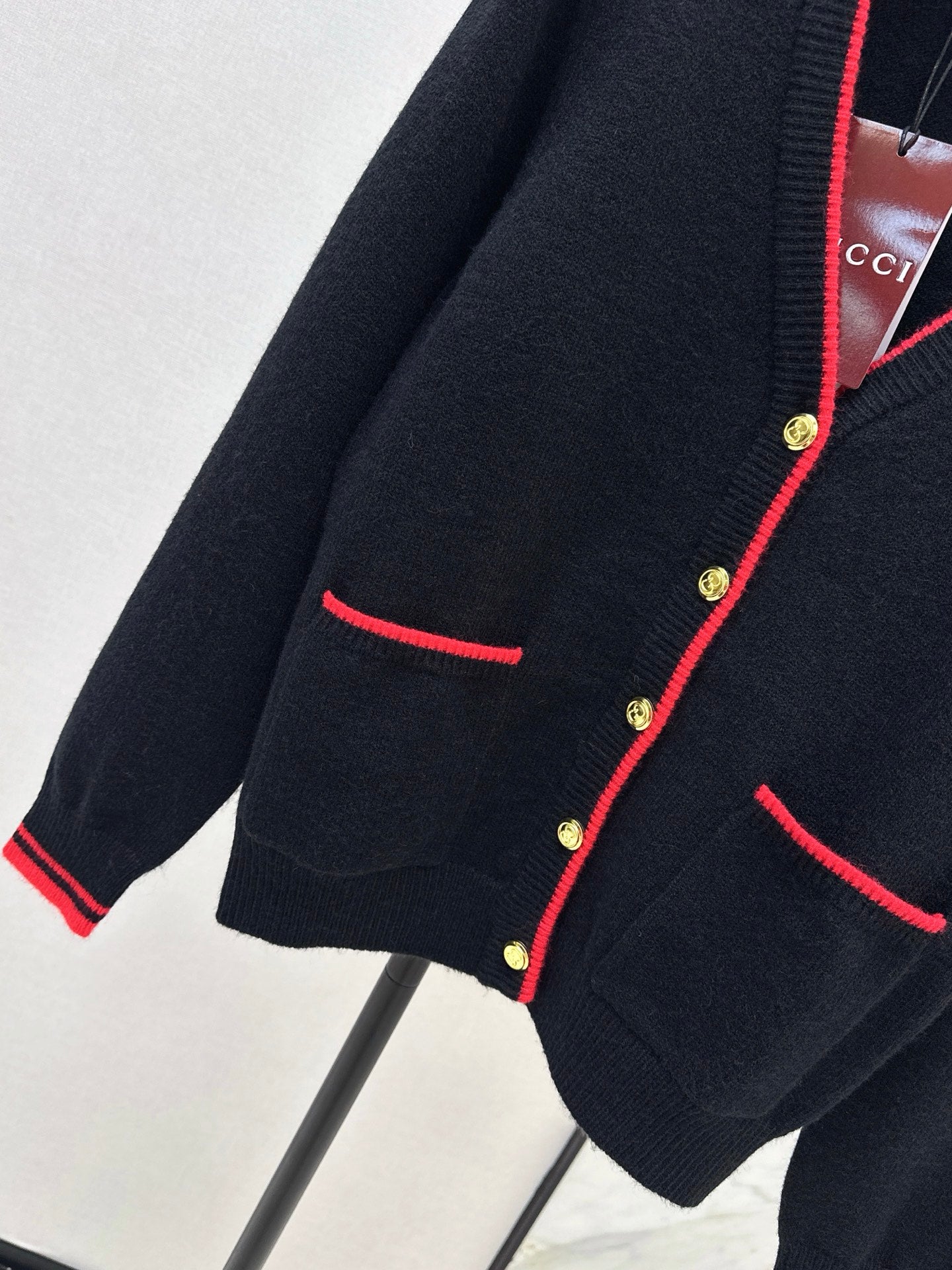 Guc NEW V-neck cardigan