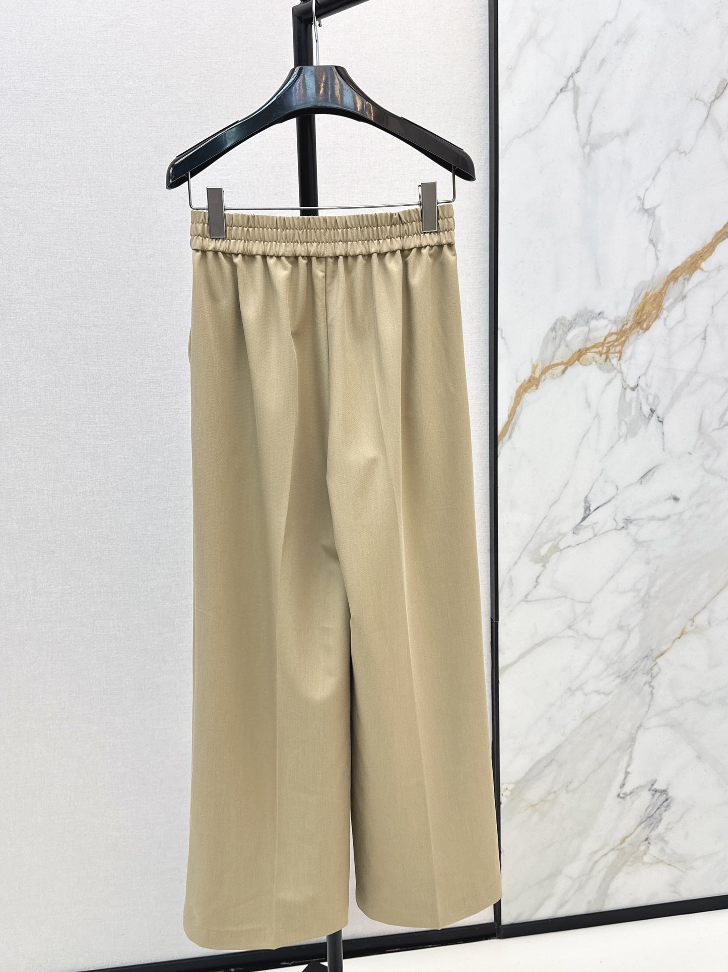 Celi NEW Straight-leg pants