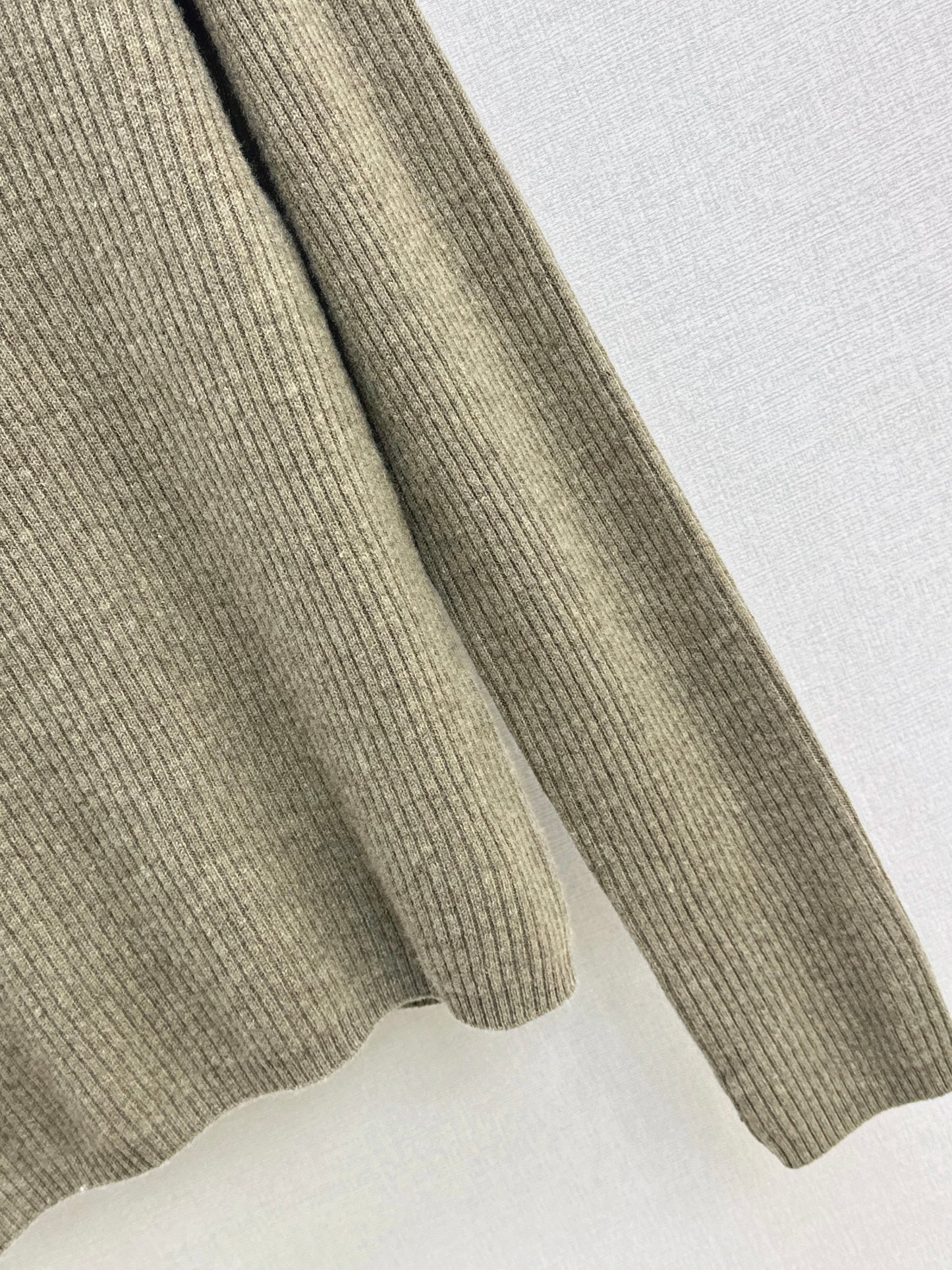 Brun NEW zip-up sweater