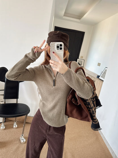 Brun NEW zip-up sweater