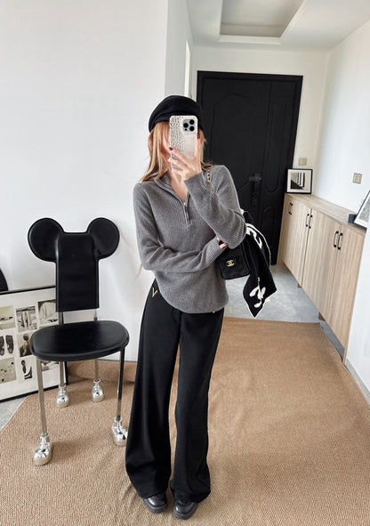 Brun NEW zip-up sweater